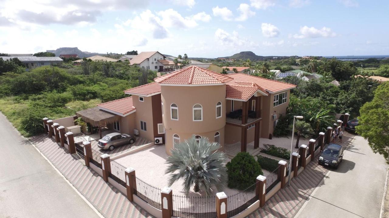 Villa Unique Willemstad Exteriör bild